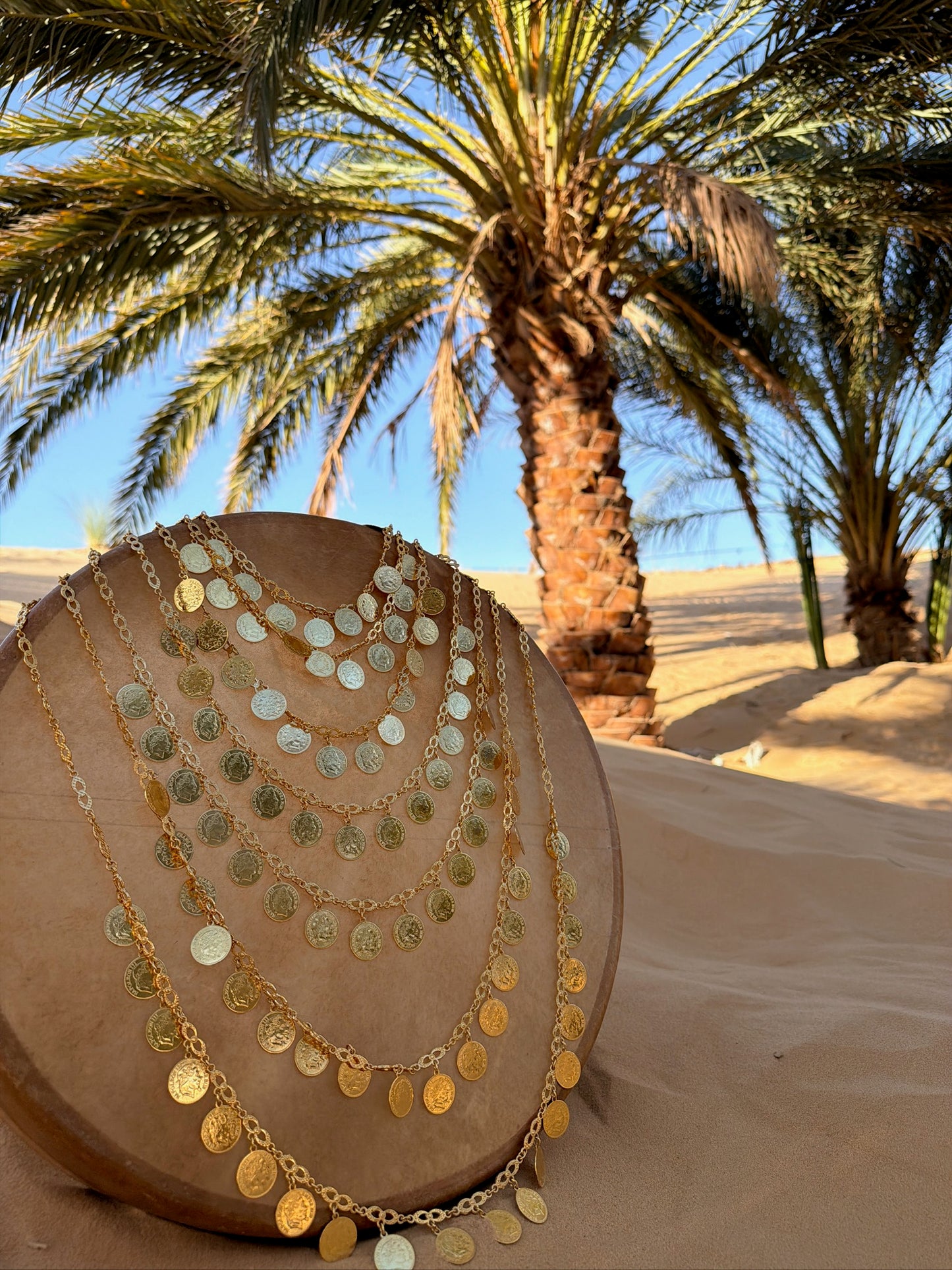 Collier sautoir à piécettes