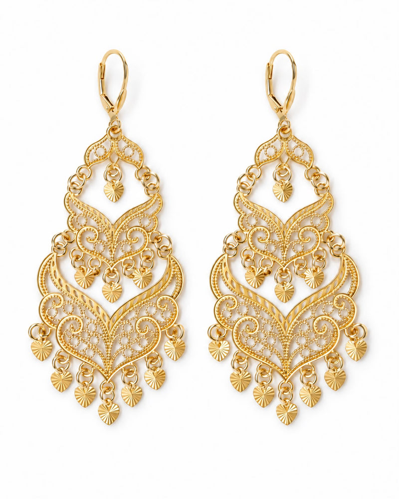 Boucles d'oreilles Kheira dorées travaillées en arabesques