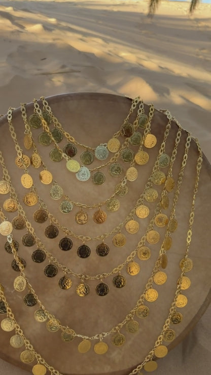 Collier sautoir à piécettes